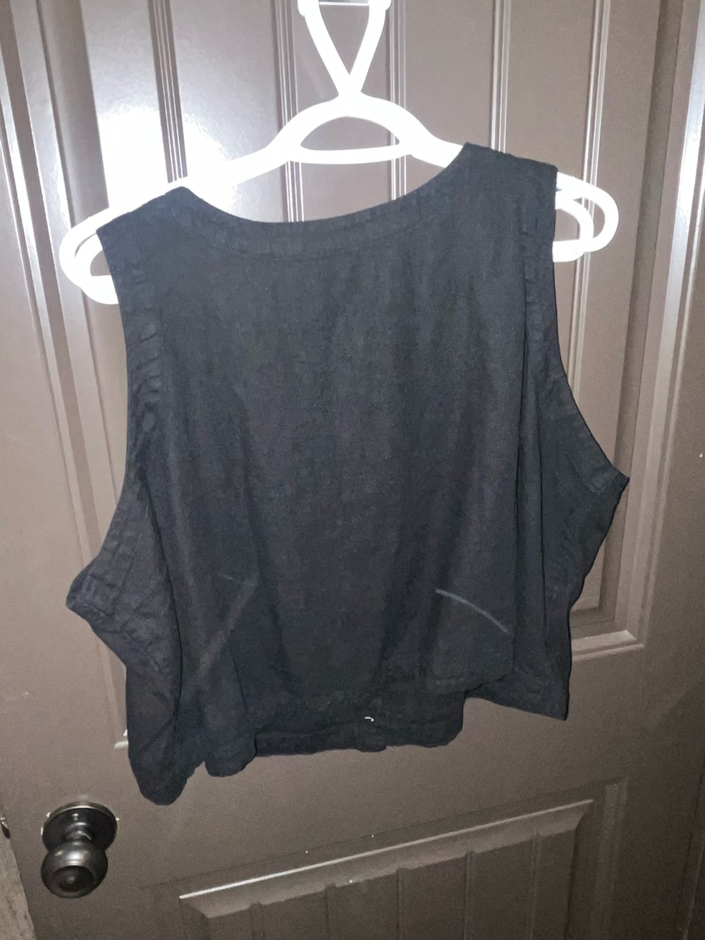 Old Navy Black Sleeveless Cropped Tank Top